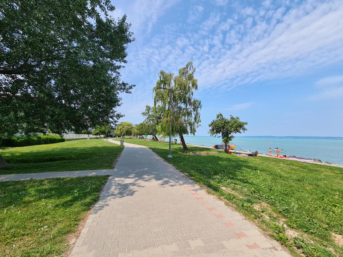 Eda Beach Apartman Siófok Exterior foto