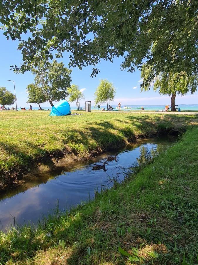 Eda Beach Apartman Siófok Exterior foto